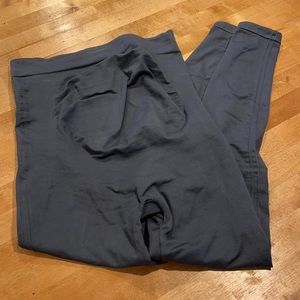 blanqi maternity leggings size small